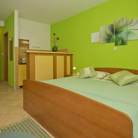 Gasthuis Studio Hvar 11589a 3*